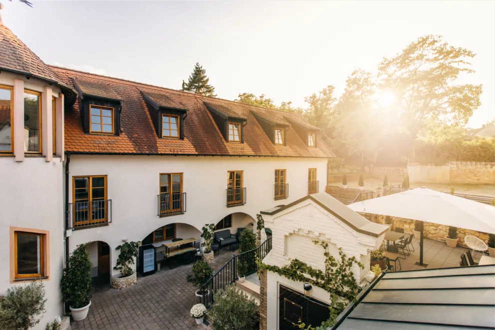 Historischer Innenhof der Hochzeitslocation